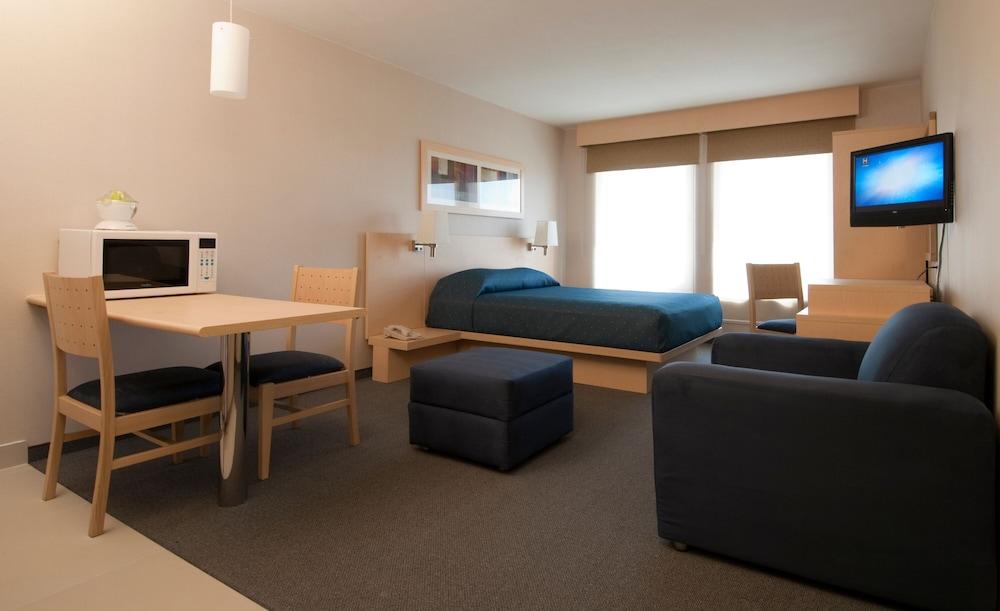 City Express By Marriott Suites Toluca Extérieur photo
