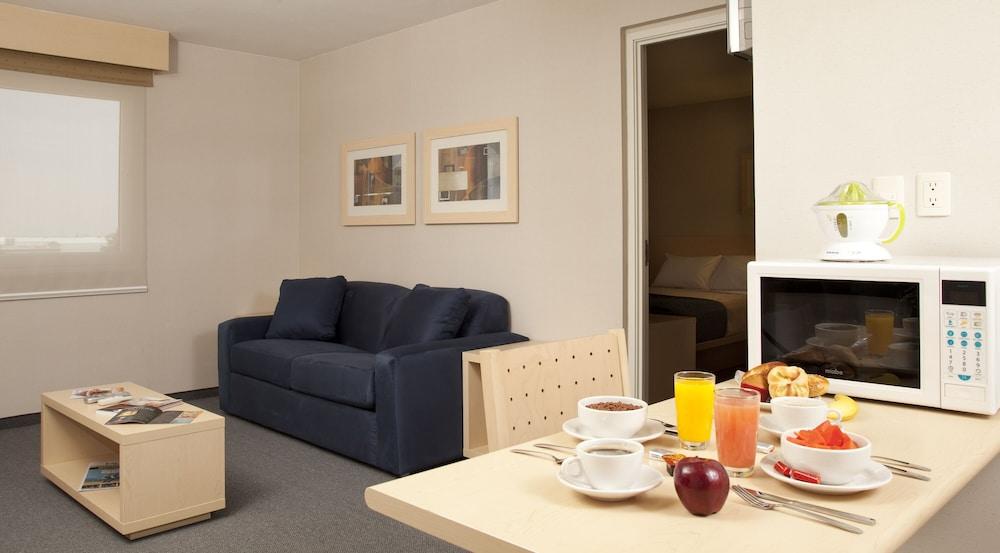 City Express By Marriott Suites Toluca Extérieur photo