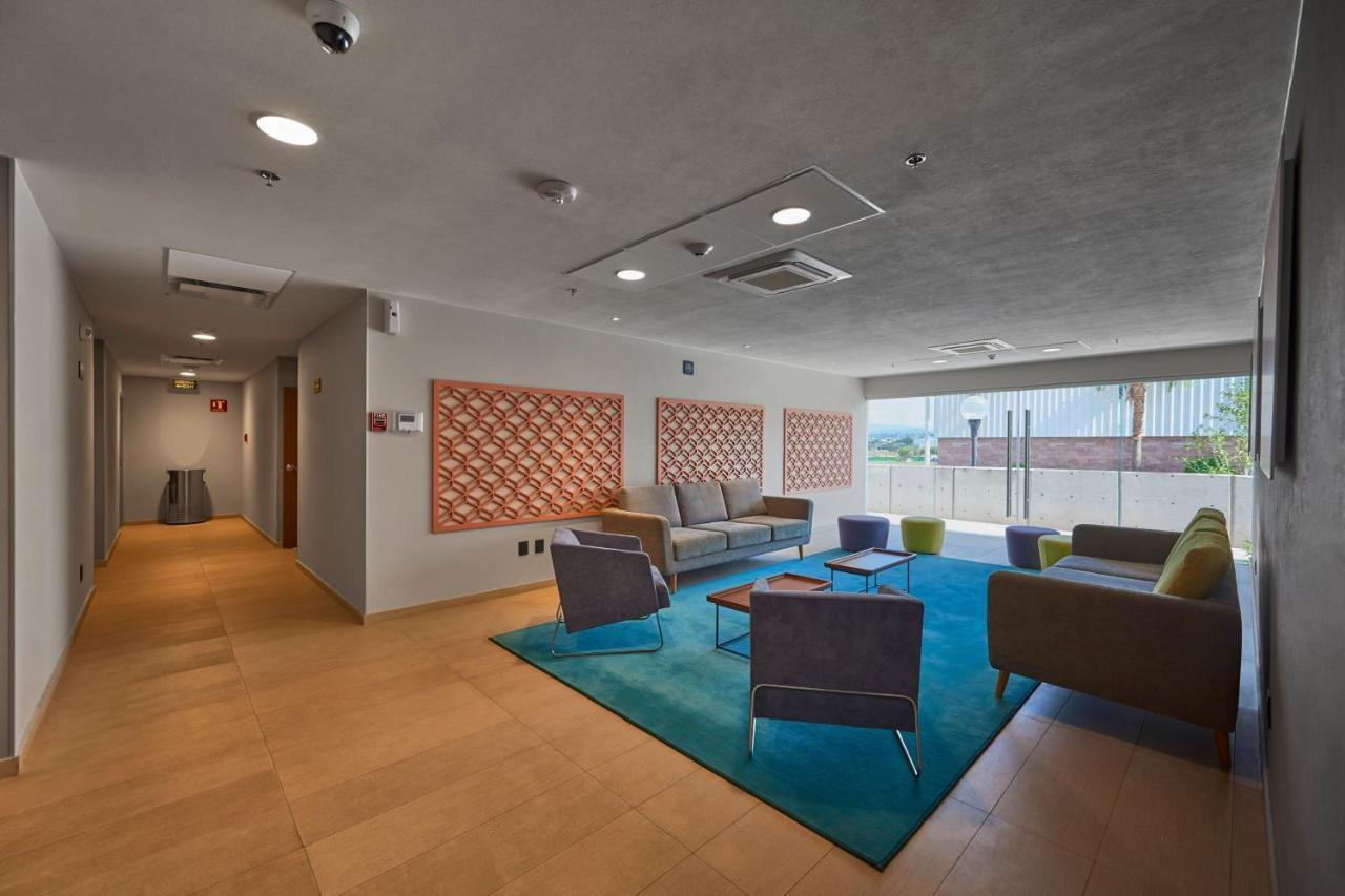 City Express By Marriott Suites Toluca Extérieur photo