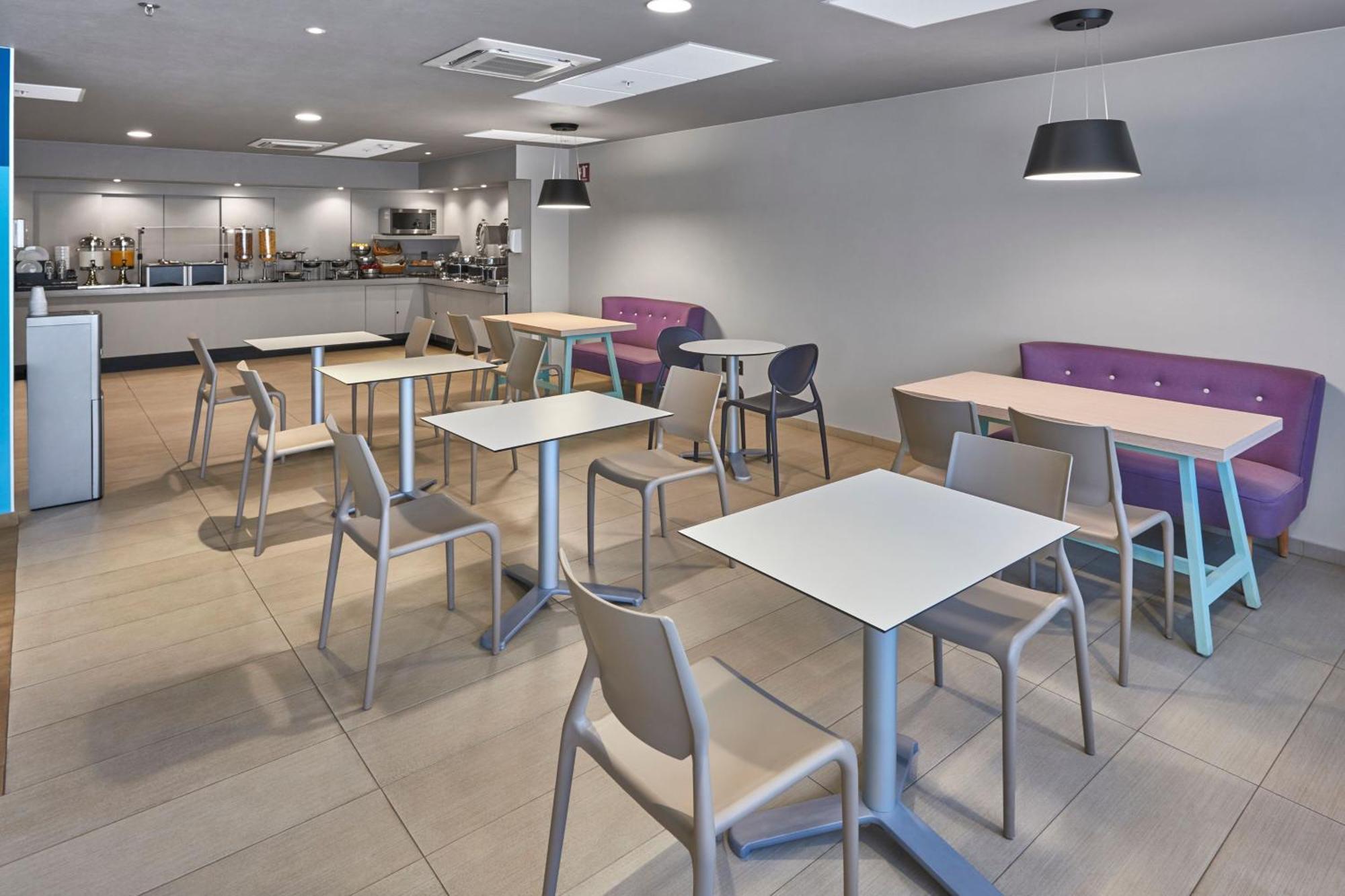 City Express By Marriott Suites Toluca Extérieur photo