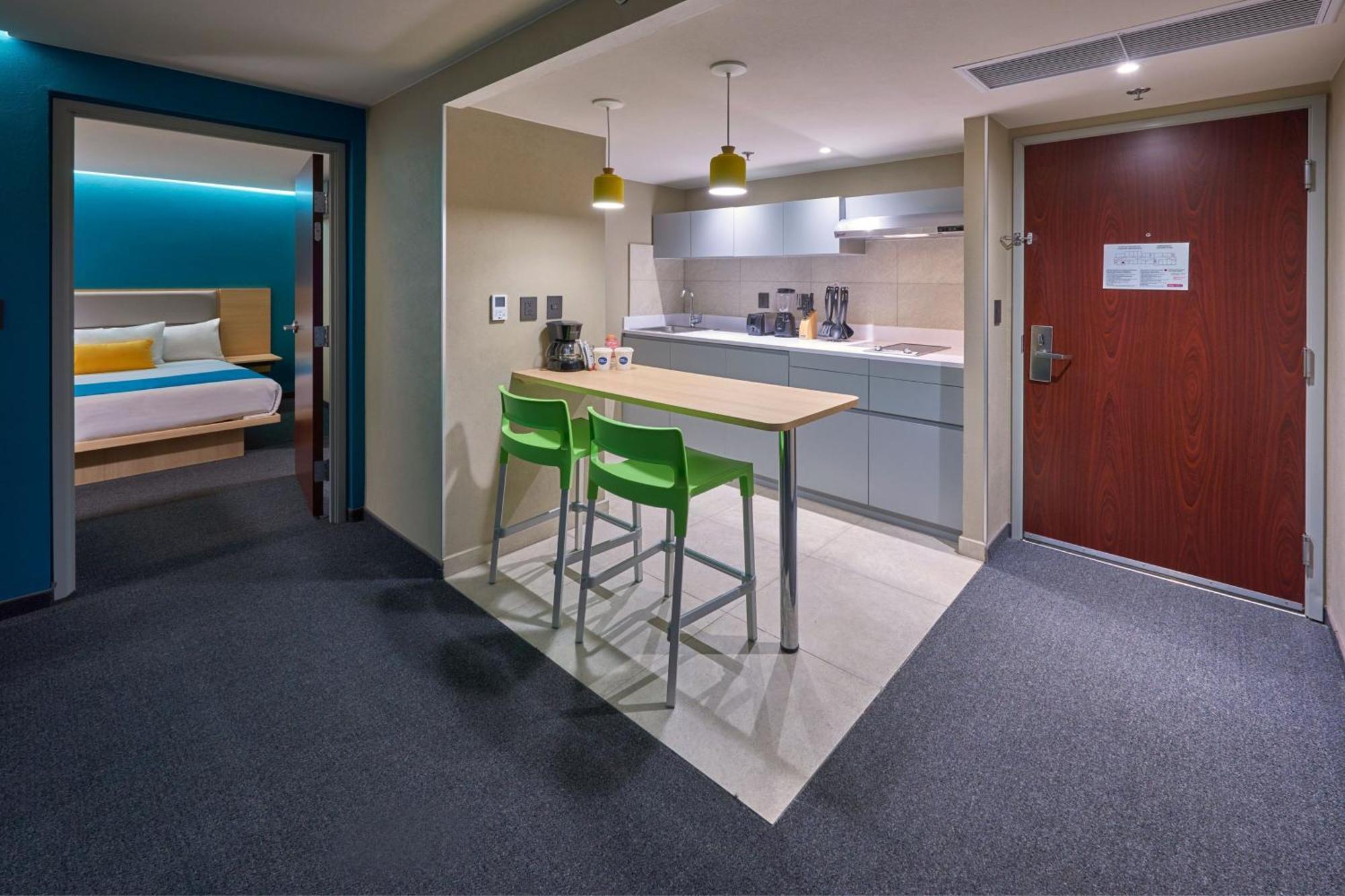 City Express By Marriott Suites Toluca Extérieur photo