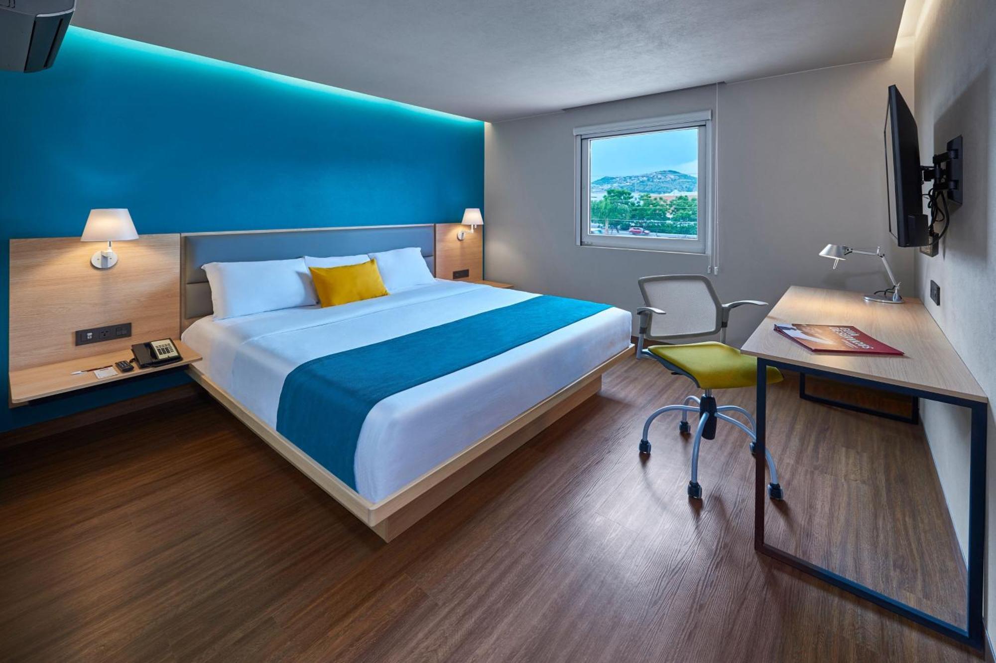 City Express By Marriott Suites Toluca Extérieur photo